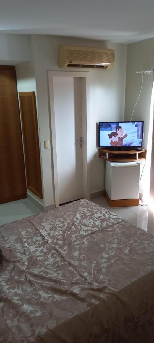 Flat Para Temporada Perto Singapura Shopping Com 7 Piscinas, Bar Molhado, Restaurante - A 3 Min Centro De Caldas Novas! 외부 사진